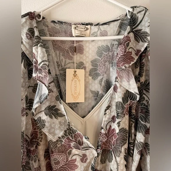 Joyfolie Floral Maxi Dress in Purple and Green - Picture 6 of 7